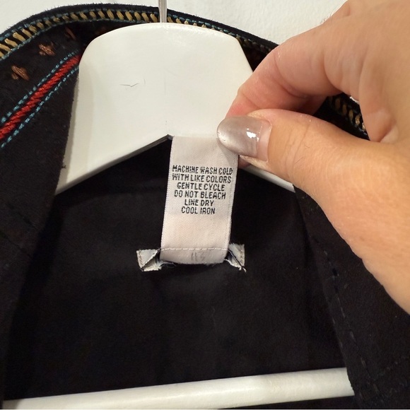 Graff Southwestern Style Black Vest with Colorful Embroidery Size M - Picture 7 of 17